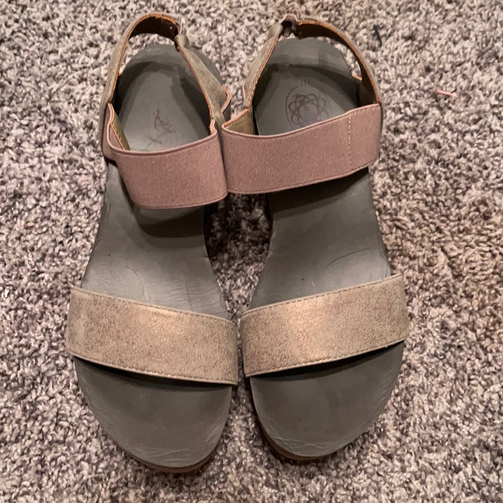Hokus Pokus Wedges